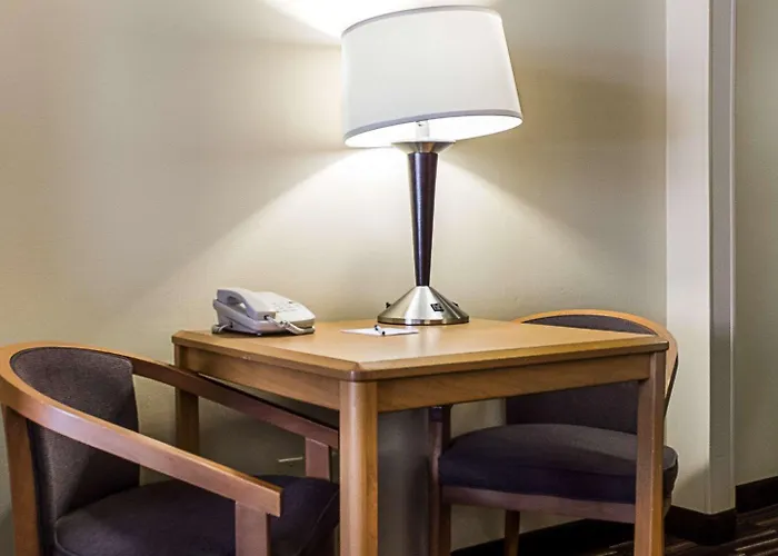 Hotel Quality Near West Acres