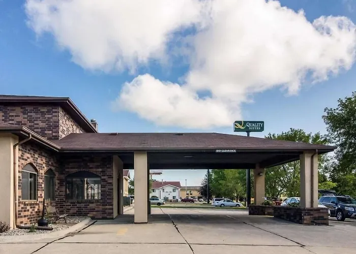 Hotel Quality Near West Acres 3*