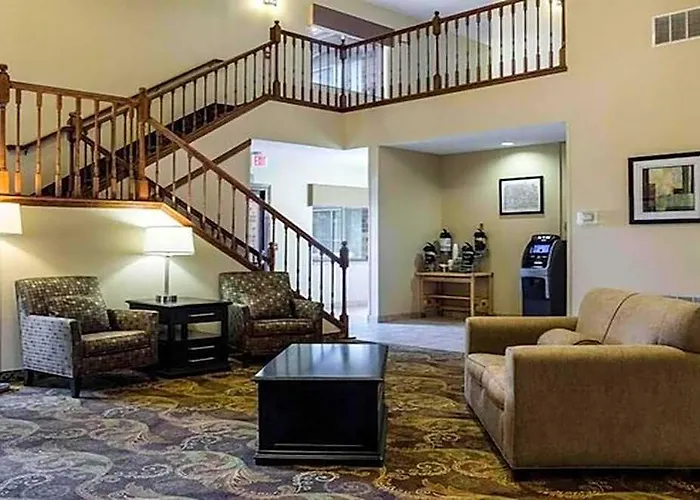 Hotel Quality Near West Acres Fargo