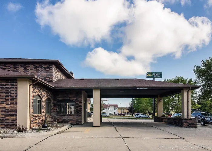 Hotel Quality Near West Acres